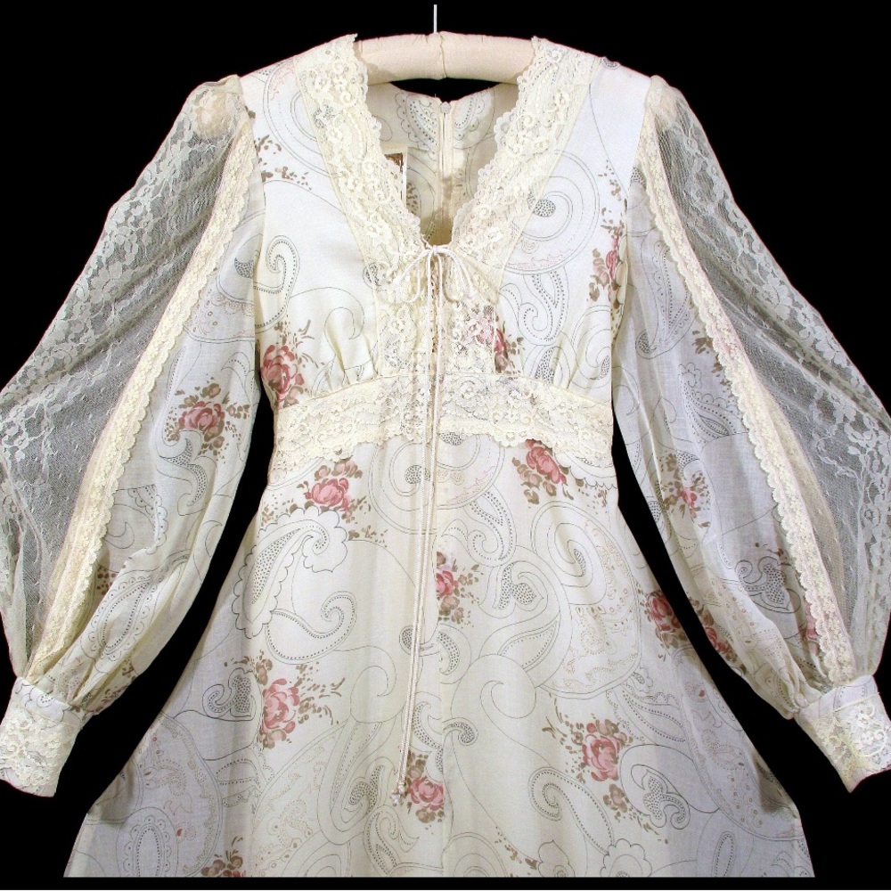 Gunne Sax White and Pink Floral Maxi Dress